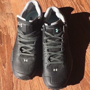 UA Horizon Running Shoes